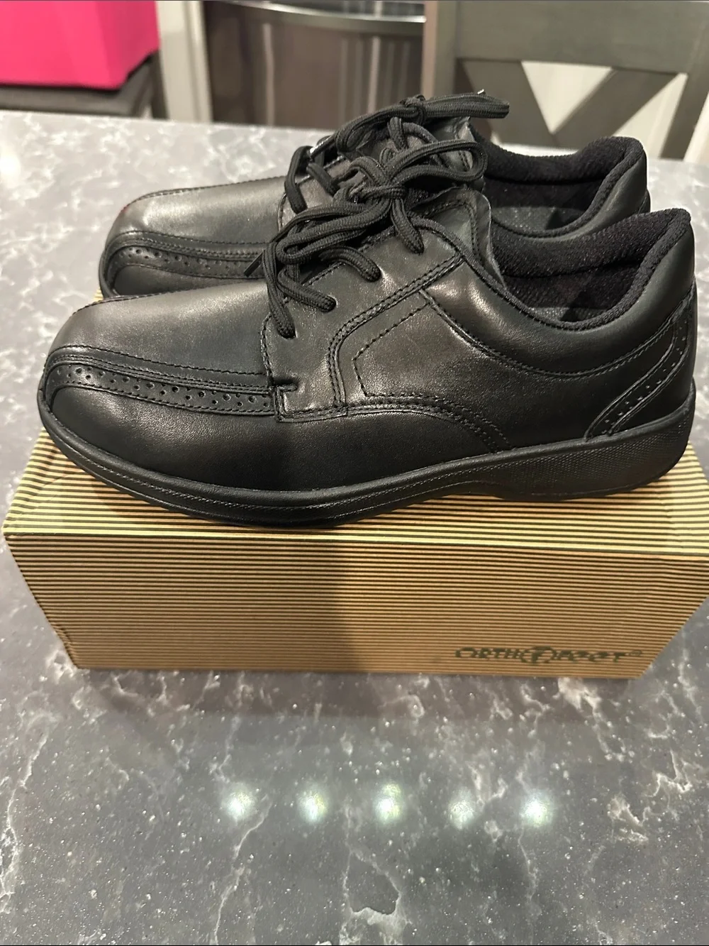 Men's Black Leather Lace-Up orthopedic Shoes 9.5 wide